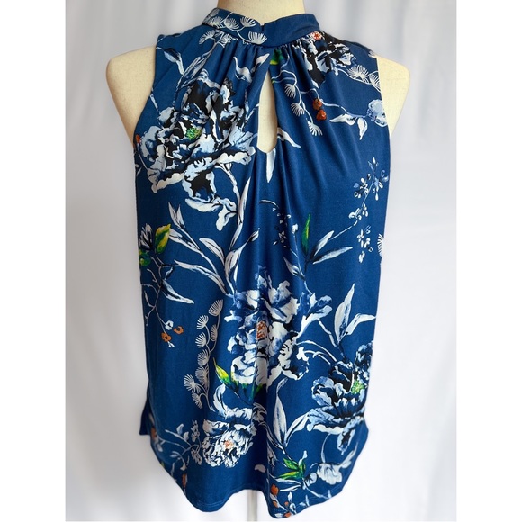 [SOLD] BHWM Black House White Market Royal Blue Cutout Floral Sleeveless Blouse - Picture 1 of 7